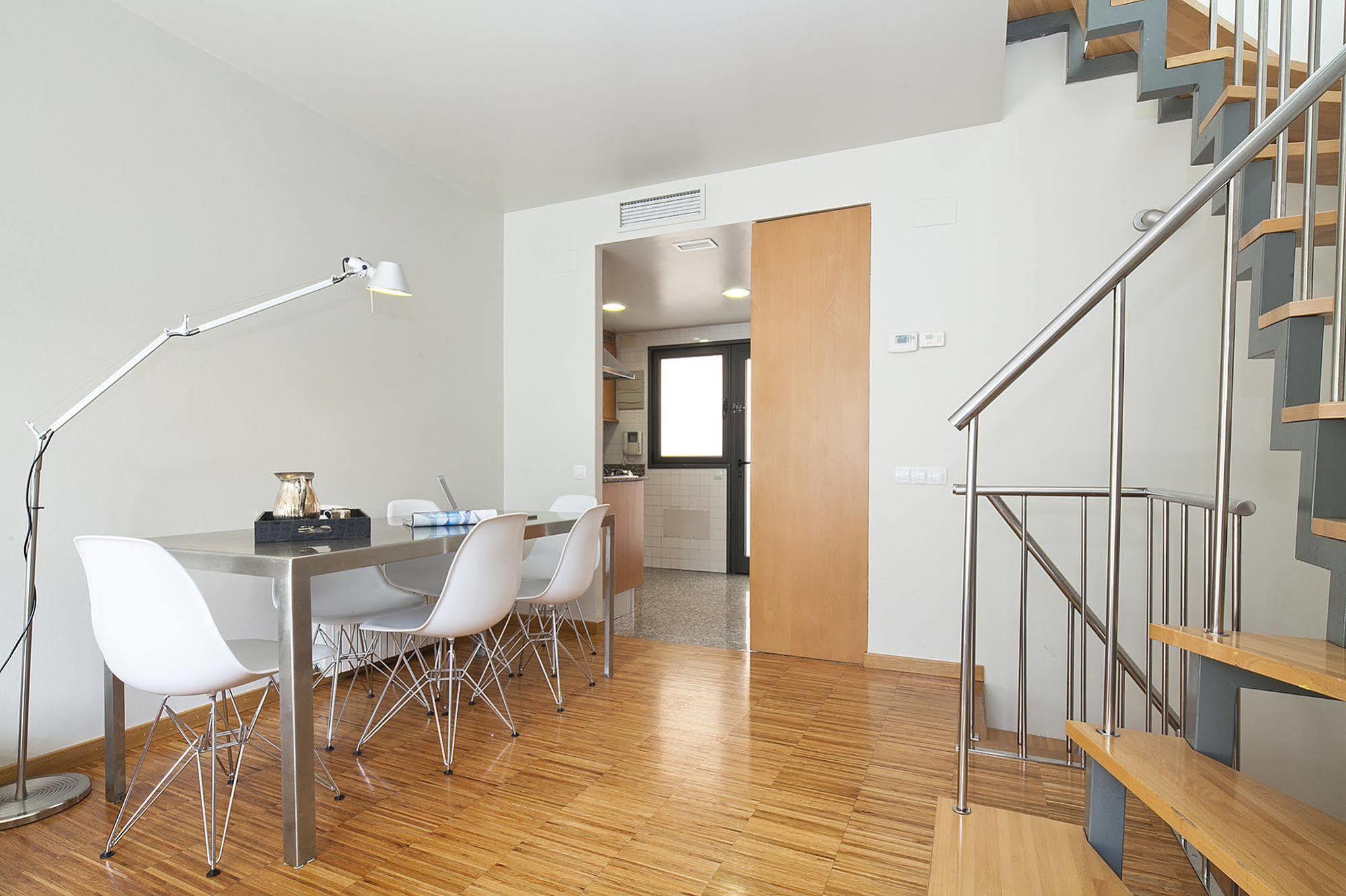 My Space Barcelona Park Gueell Apartments Eksteriør bilde